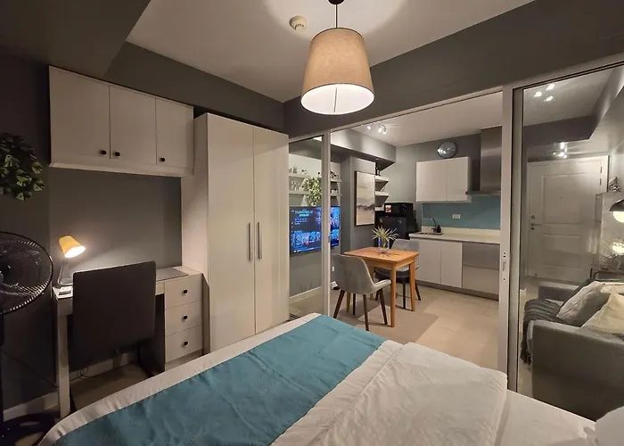 Citispace 1br Condotel At Azure Urban Near Airport #az07a *