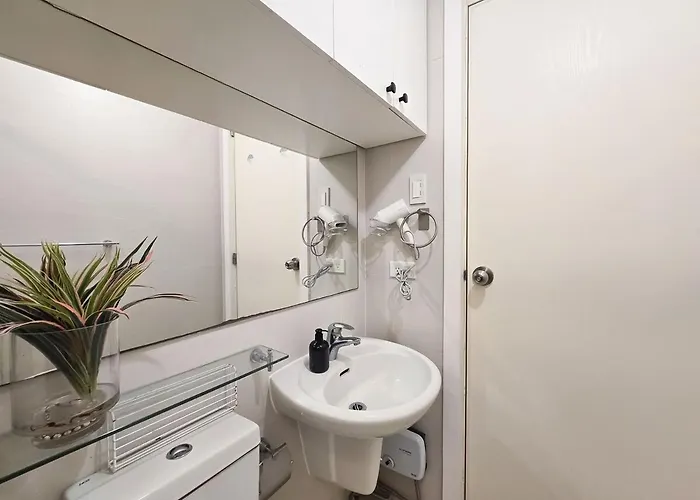 Citispace 1br Condotel At Azure Urban Near Airport #az07a